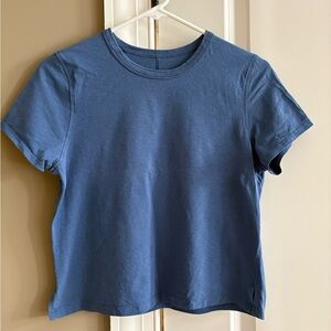 Lululemon short sleeve tshirt
